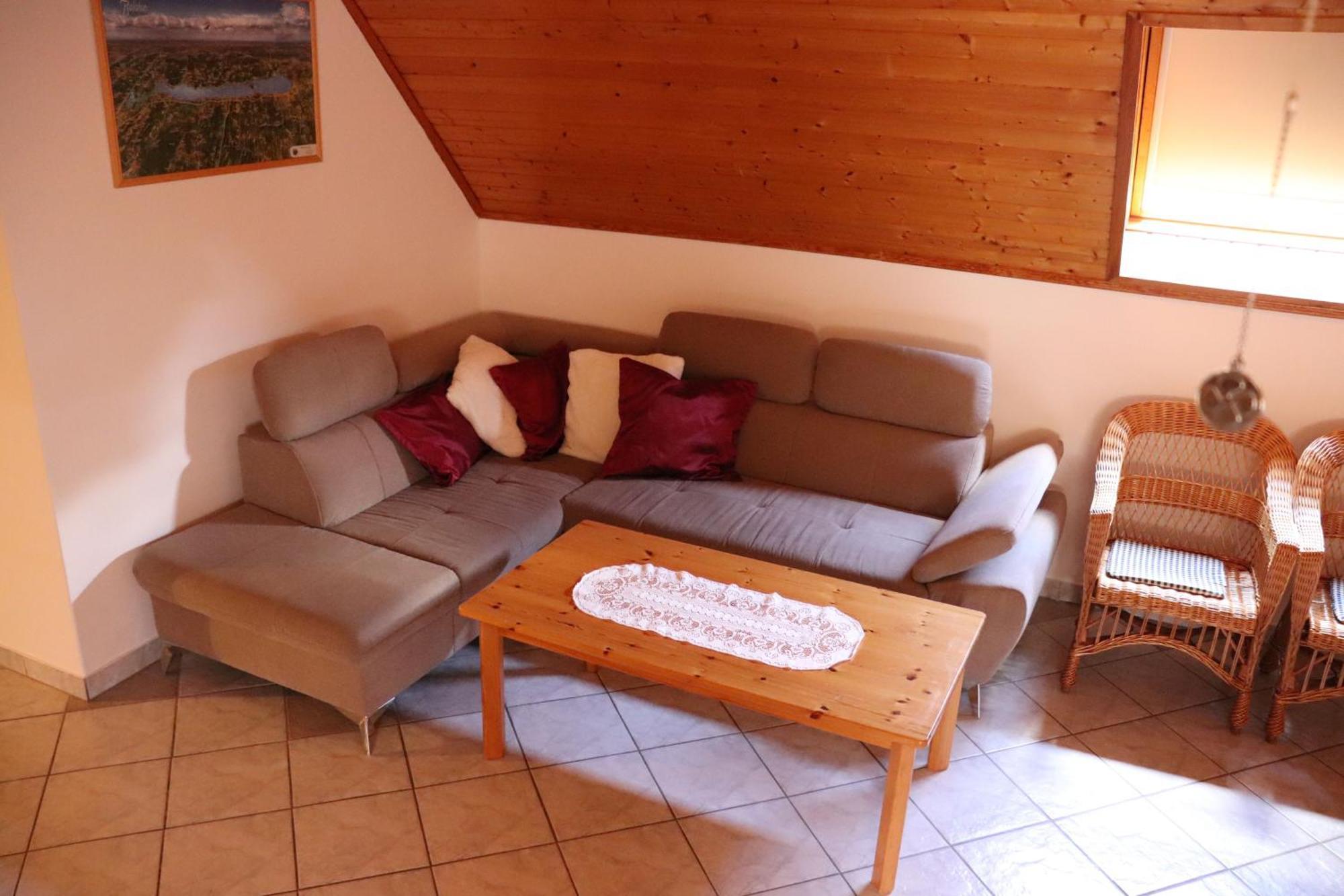 Badacsony Apartmanhaz Badacsonytomaj Zewnętrze zdjęcie