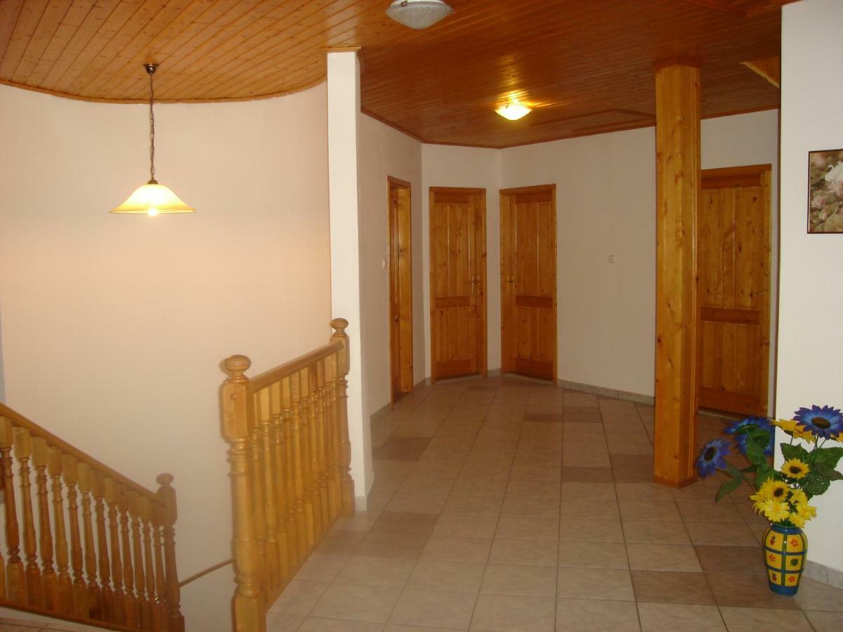 Badacsony Apartmanhaz Badacsonytomaj Zewnętrze zdjęcie
