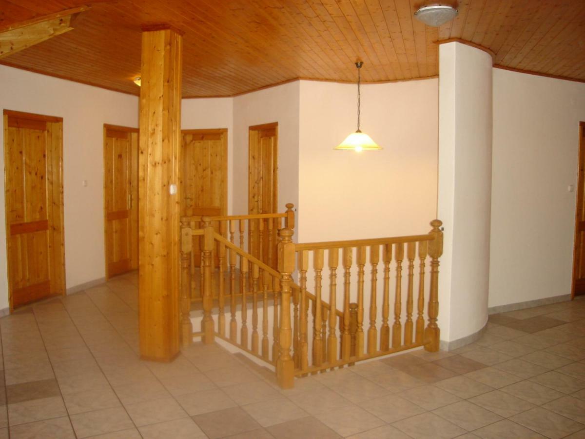 Badacsony Apartmanhaz Badacsonytomaj Zewnętrze zdjęcie